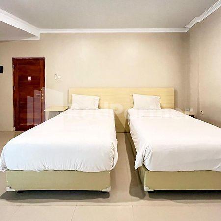 Hotel Andono Near Yia Mitra Reddoorz Temon Eksteriør bilde